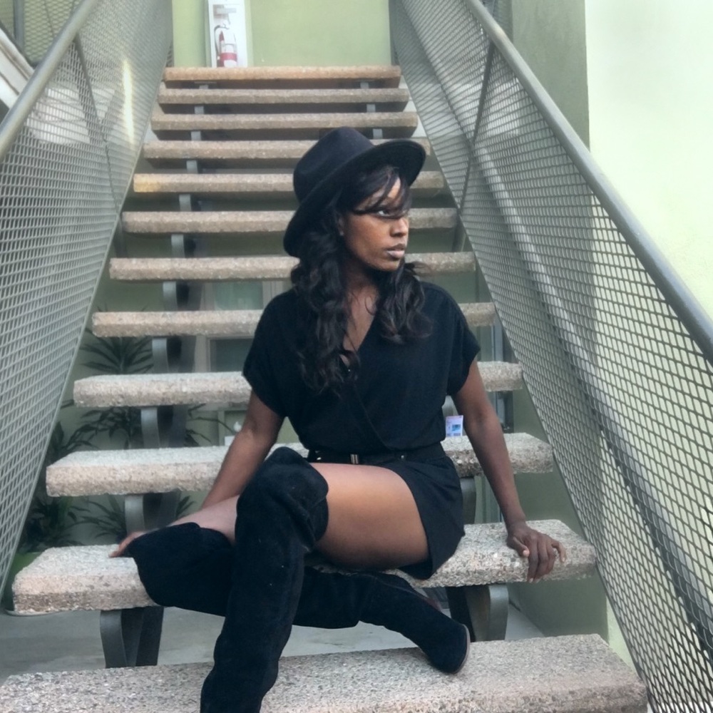 Women’s black medium romper
